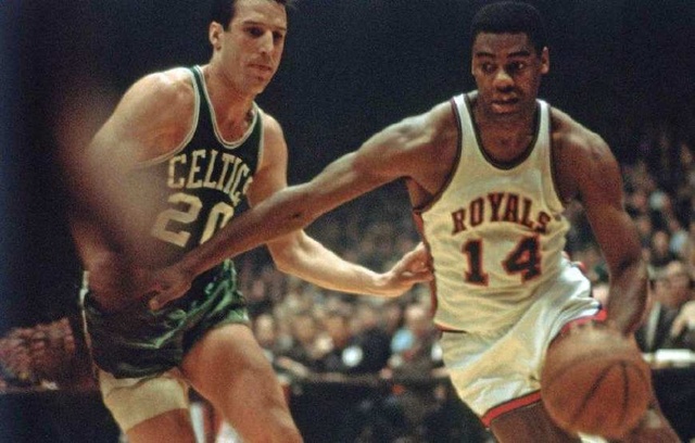 首发阵容 首发阵容