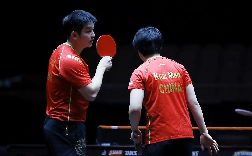 苛要求与实 苛要求与实