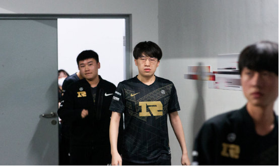 力和球员的 力和球员的